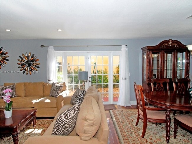 Photo - 21453 SW 91st Ave