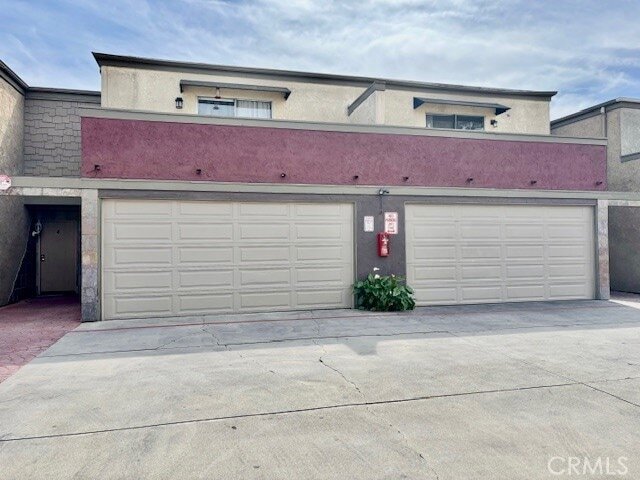 Photo - 17181 Elm Lane Unit E