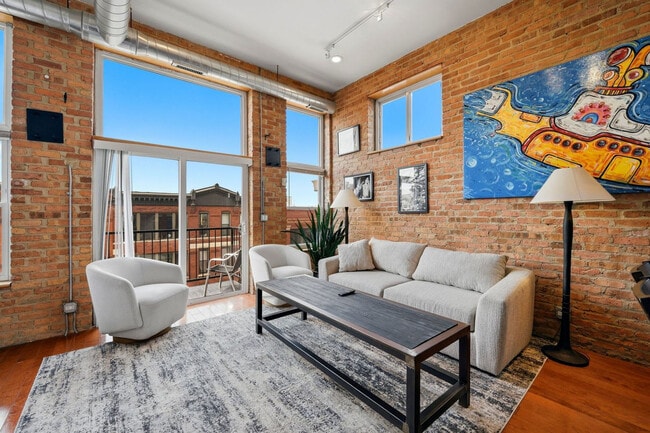Photo - 1541 N Milwaukee Ave Unit SI ID1354356P