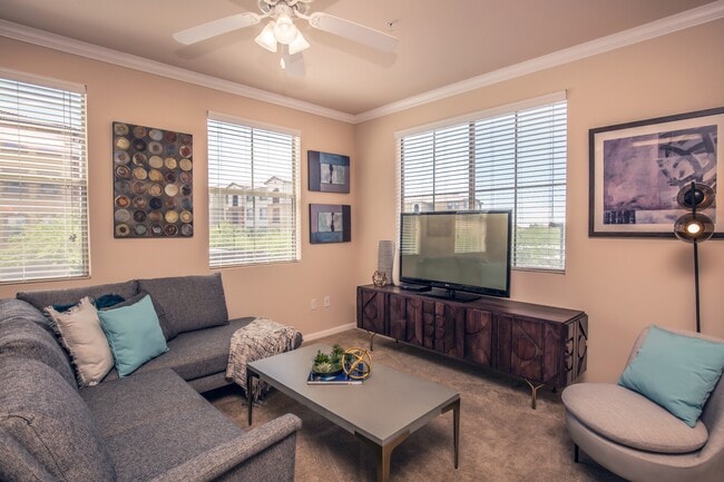 2C2 1166 SQ FT 2 Bed 2 Bath - Loreto & Palacio Apartments