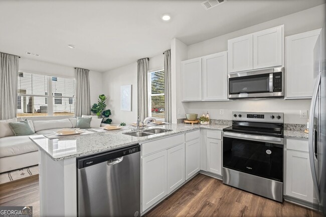 Photo - 3 Silverbell Ln NW