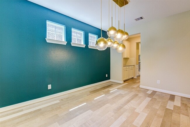 Photo - 4022 Steep Woods Dr