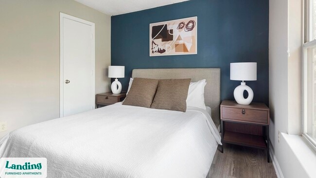 Building Photo - 300 Long Shoals Rd Unit 07N.1410230