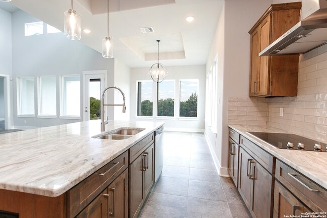 Building Photo - 1314 Clayton Nolen Dr