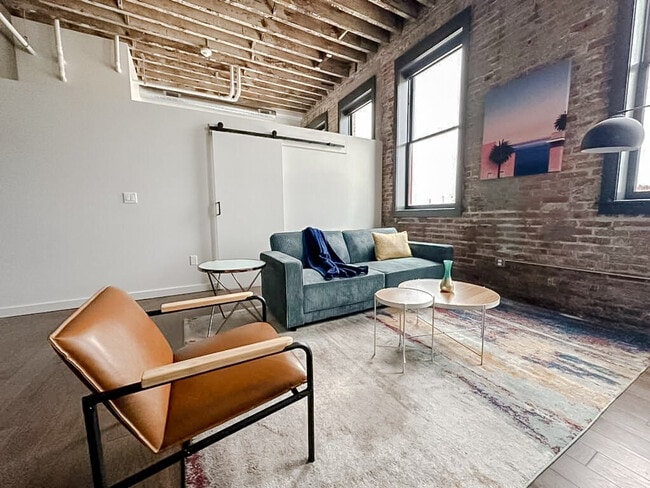 Photo - 500 W 7th St N Unit ID1352445P