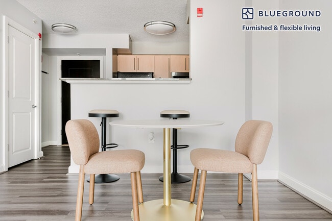 Photo - 4835 Cordell Ave Unit FL6-ID1221