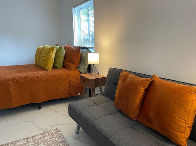 Photo - 2802 SW 21st St Unit ID1056542P