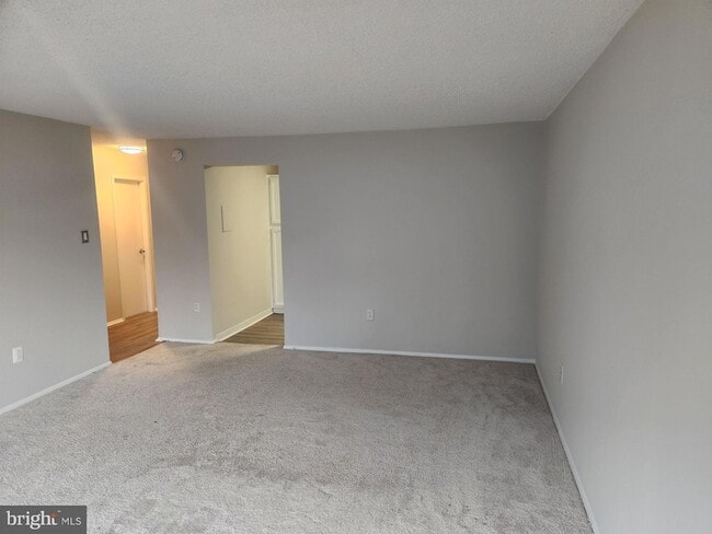 Photo - 1325 18th St NW Unit 612