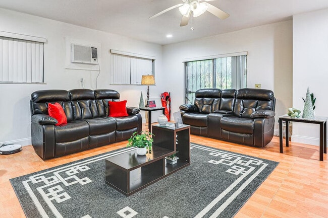 Photo - 3960 NW 189th Terrace Unit ID1307498P