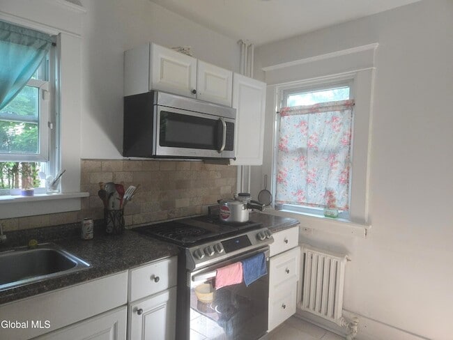 Photo - 86 Benson St