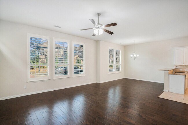 Photo - 3916 Canton Jade Way