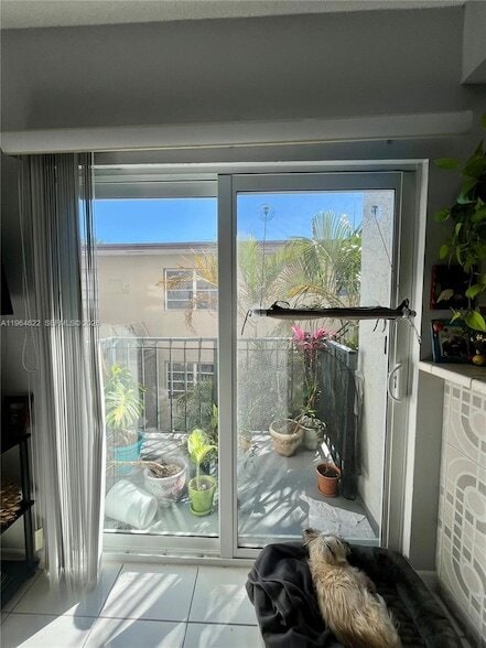 Photo - 1960 Marseille Dr Unit 204