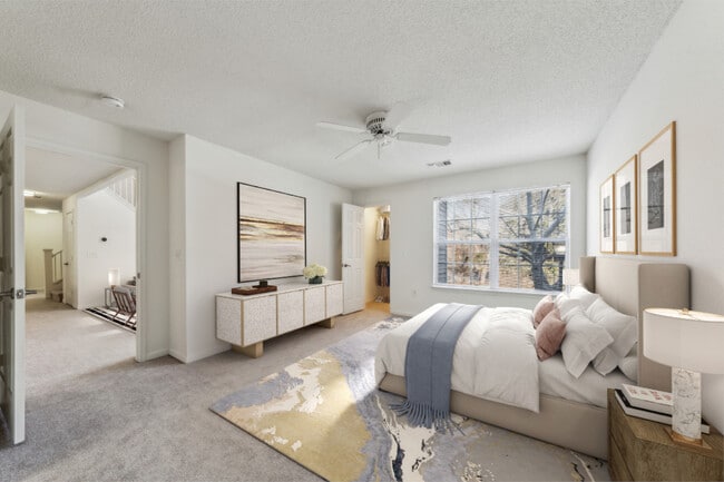 Photo - Hayworth Wilton