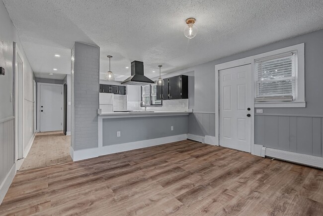 Photo - 39 Hope St Unit 3