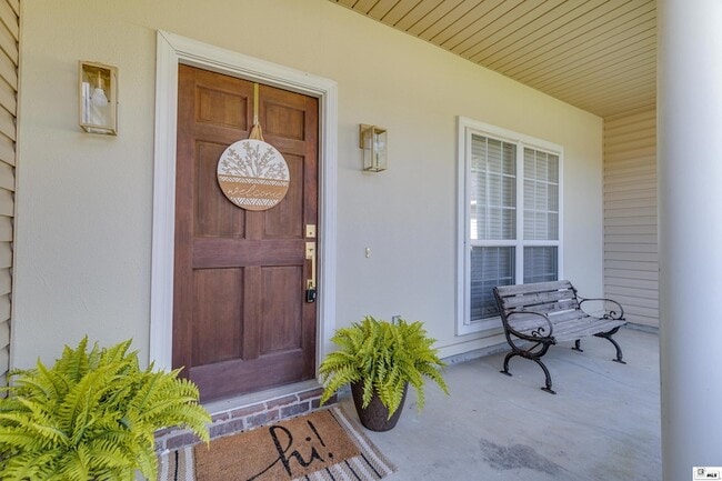 Photo - 113 Arbor Cove Cir