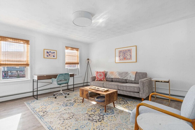 Photo - 136 Main St Unit ID1380015P