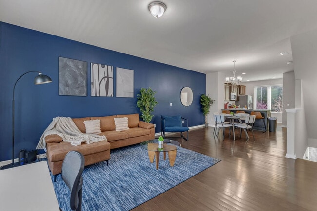 Photo - 2622 Wolf Cub Ct Unit ID1094295P