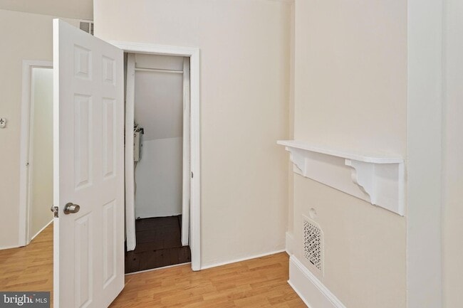 Photo - 2223 Frankford Ave