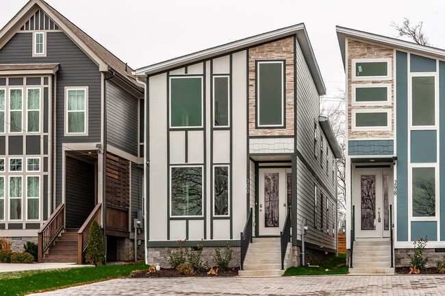 Photo - 300 Prince Ave