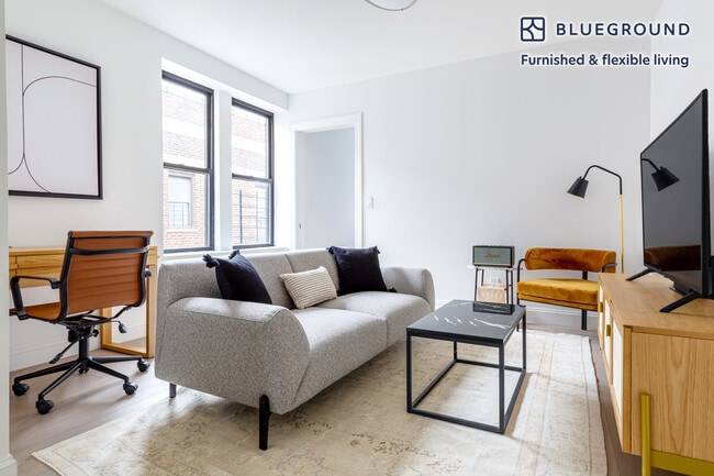 Photo - 915 West End Ave Unit FL15-ID511