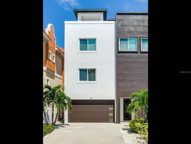 Photo - 156 175th Ave E