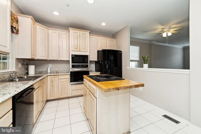 Photo - 9236 Owings Choice Ct