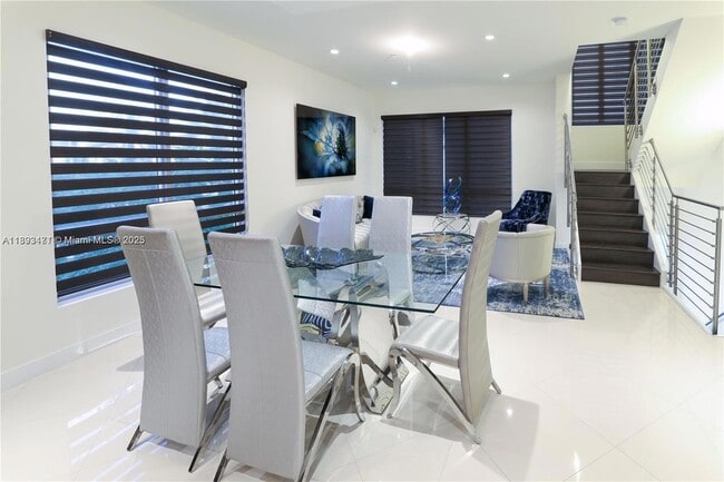 Photo - 10501 NW 66th St