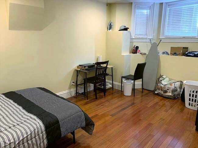 Photo - 21 Worthington St Unit 1