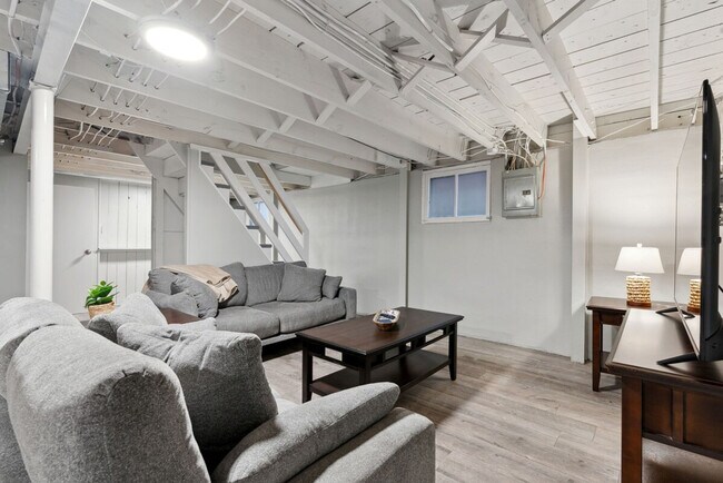 Photo - 502 Blanche Dr Unit SI ID1546582P
