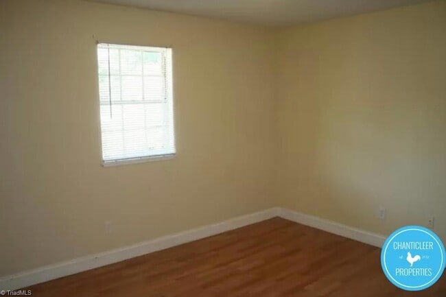 Photo - 115 Florence St Unit 13