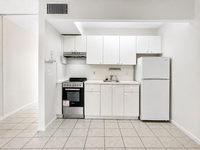 Photo - 1400 SW 124th Terrace Unit 105Q