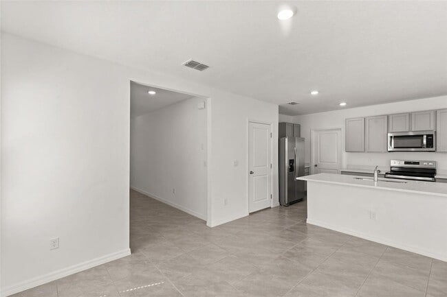 Photo - 33301 Darley Dl Trl