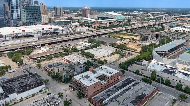 Photo - 2205 McKinney St Unit 510