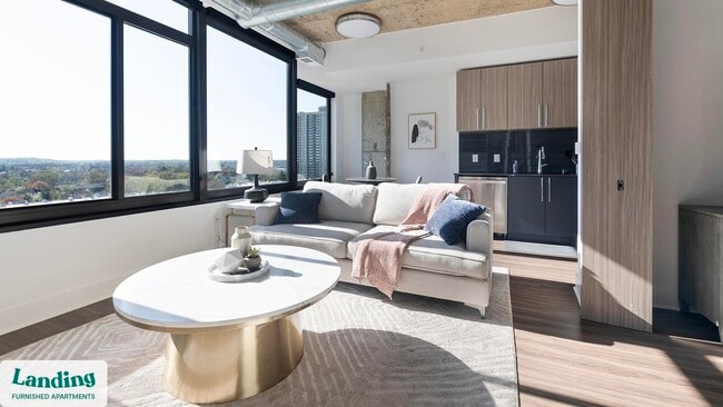 Building Photo - 5201 Leesburg Pike Unit 839.1408754