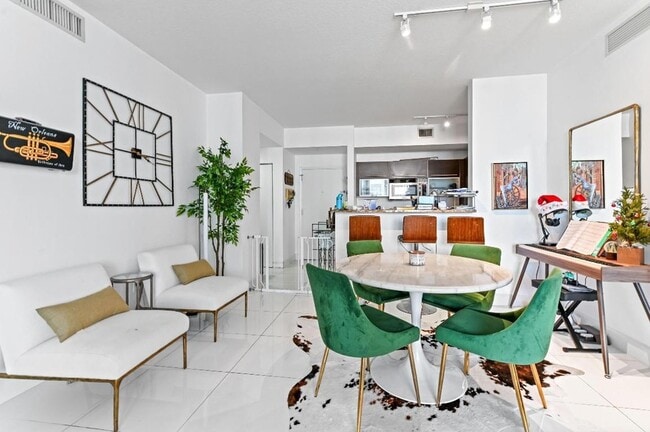 Photo - 550 Okeechobee Blvd Unit 1815