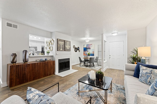Furnished Short Term Rentals in Grand Prairie, TX
