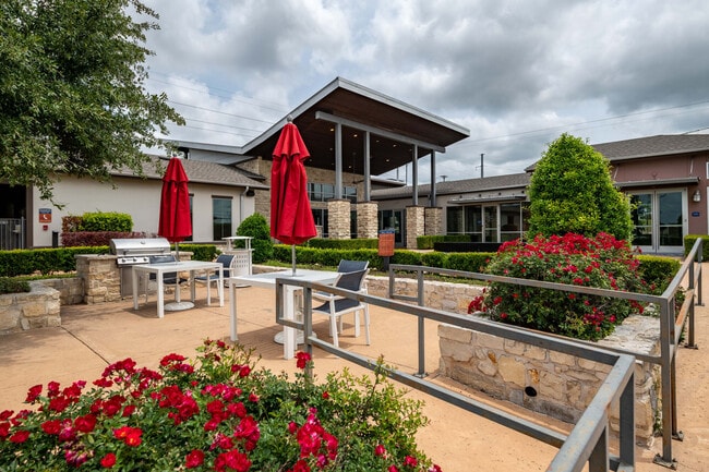 Photo - Villas on the Hill