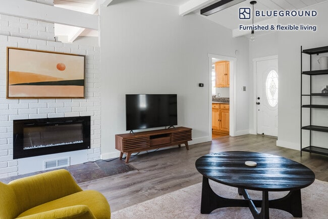 Photo - 1772 Eisenhower St Unit FL0-ID1686