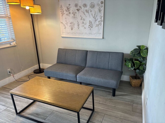 Building Photo - 50 Davie Blvd Unit SI FL1-ID1503963P