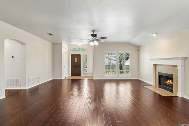 Photo - 1303 Bluff Forest