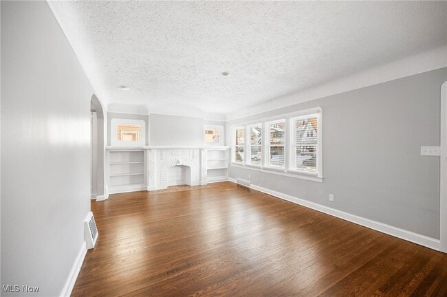 Photo - 2258 Northland Ave Unit Down