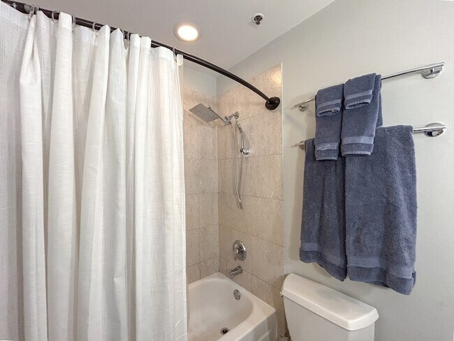 Photo - 212 W Washington St Unit 1513