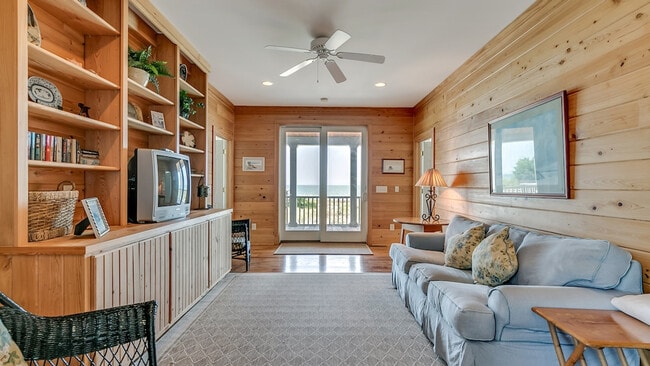 Photo - 630 Parker Dr Unit SI ID1253441P