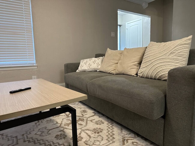 Photo - 3013 Northridge Dr Unit SI FL1-ID1579149P