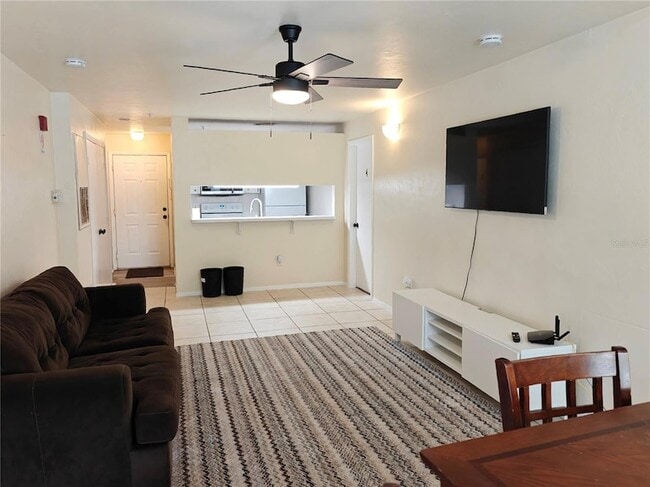 Photo - 4000 SW 23rd St Unit 5-207
