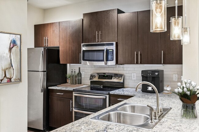 Photo - Bell Four Points