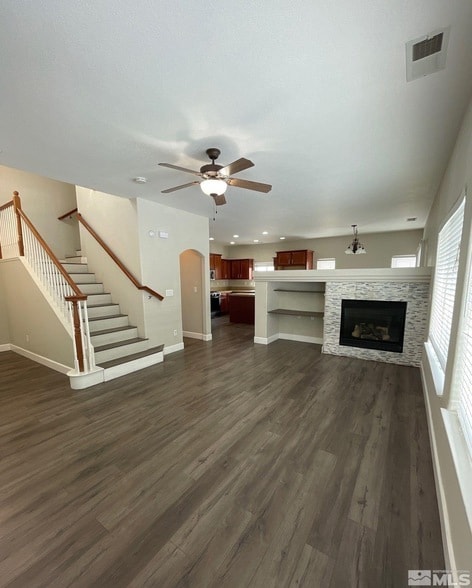 Photo - 5055 Coggins Rd
