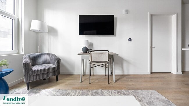 Photo - 955 Bannock St Unit 607