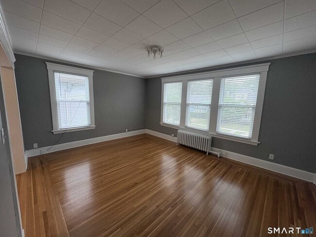 Building Photo - 829 Edgewood Ave