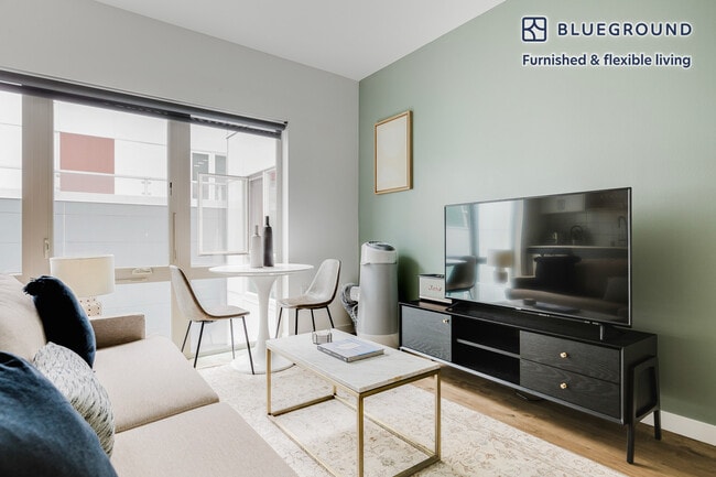 Photo - 1427 11th Ave Unit FL5-ID783